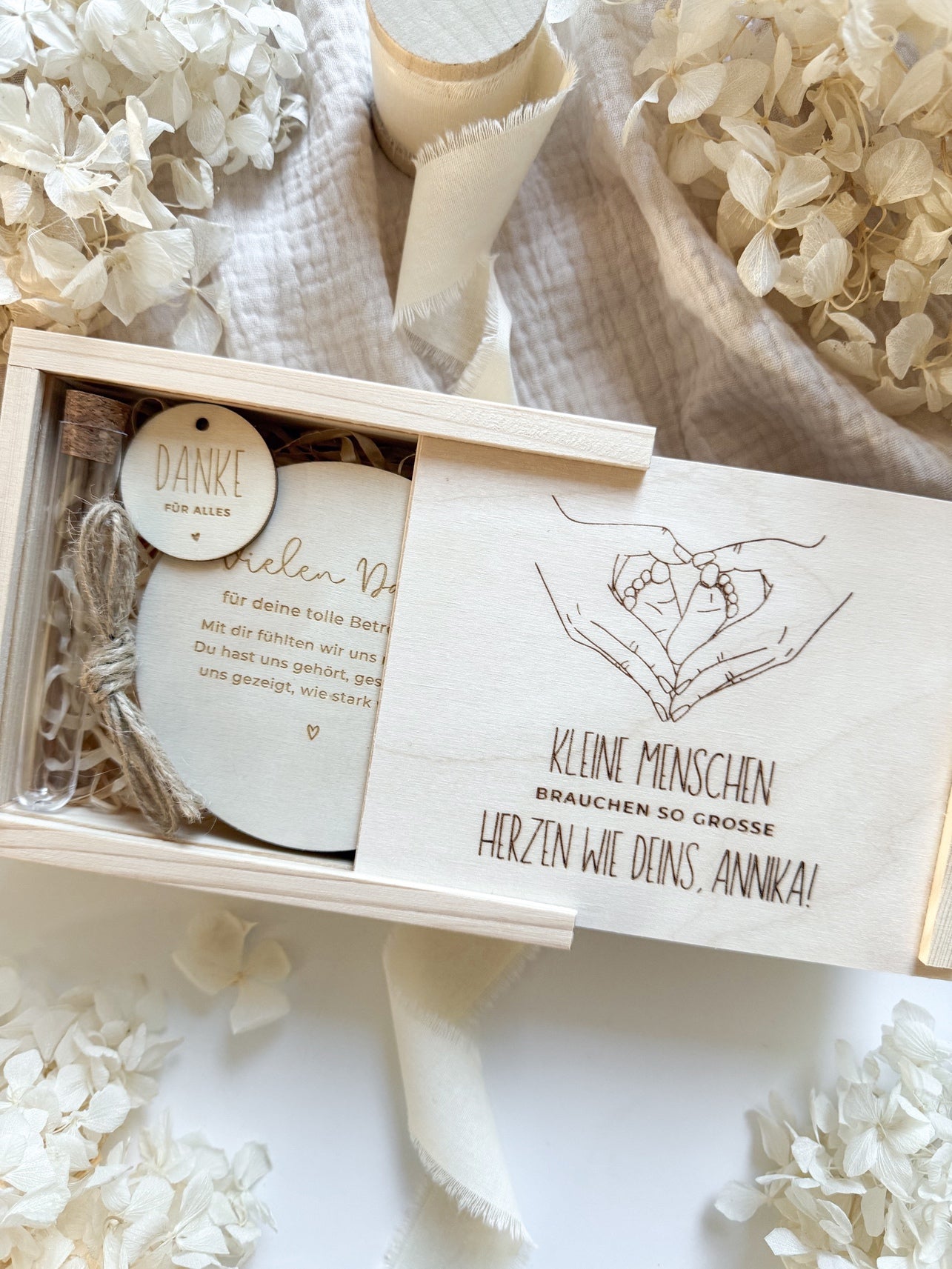 Personalisiertes Abschiedsgeschenk für Hebamme aus Holz