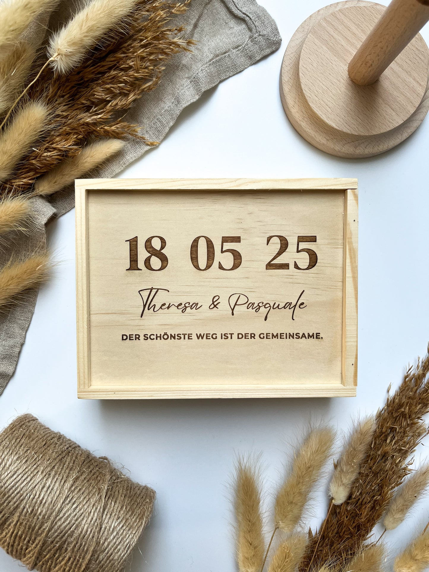 Personalisiertes Geldgeschenk aus Holz zur Hochzeit | Datum