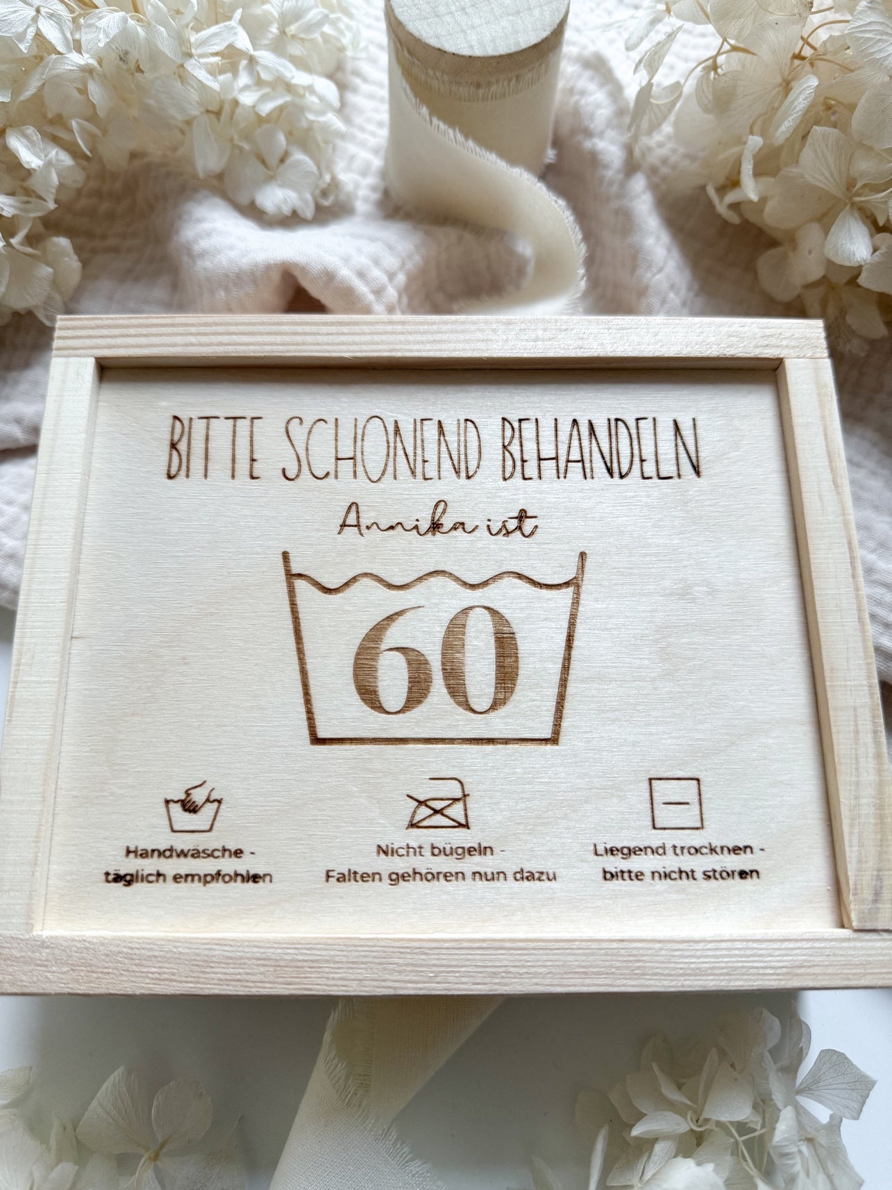 Personalisiertes Geldgeschenk zum 60. Geburtstag aus Holz