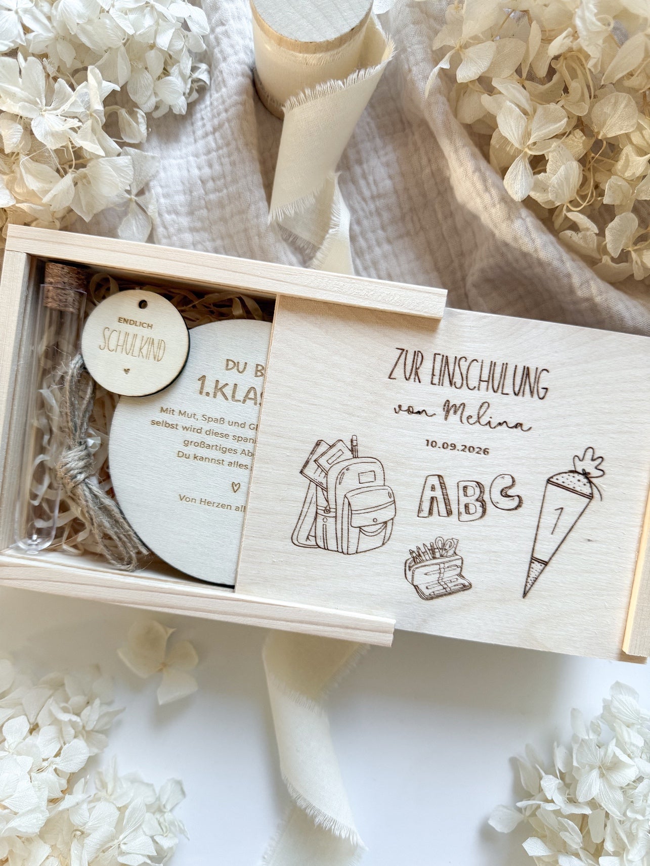 Personalisiertes Geldgeschenk aus Holz zur Einschulung
