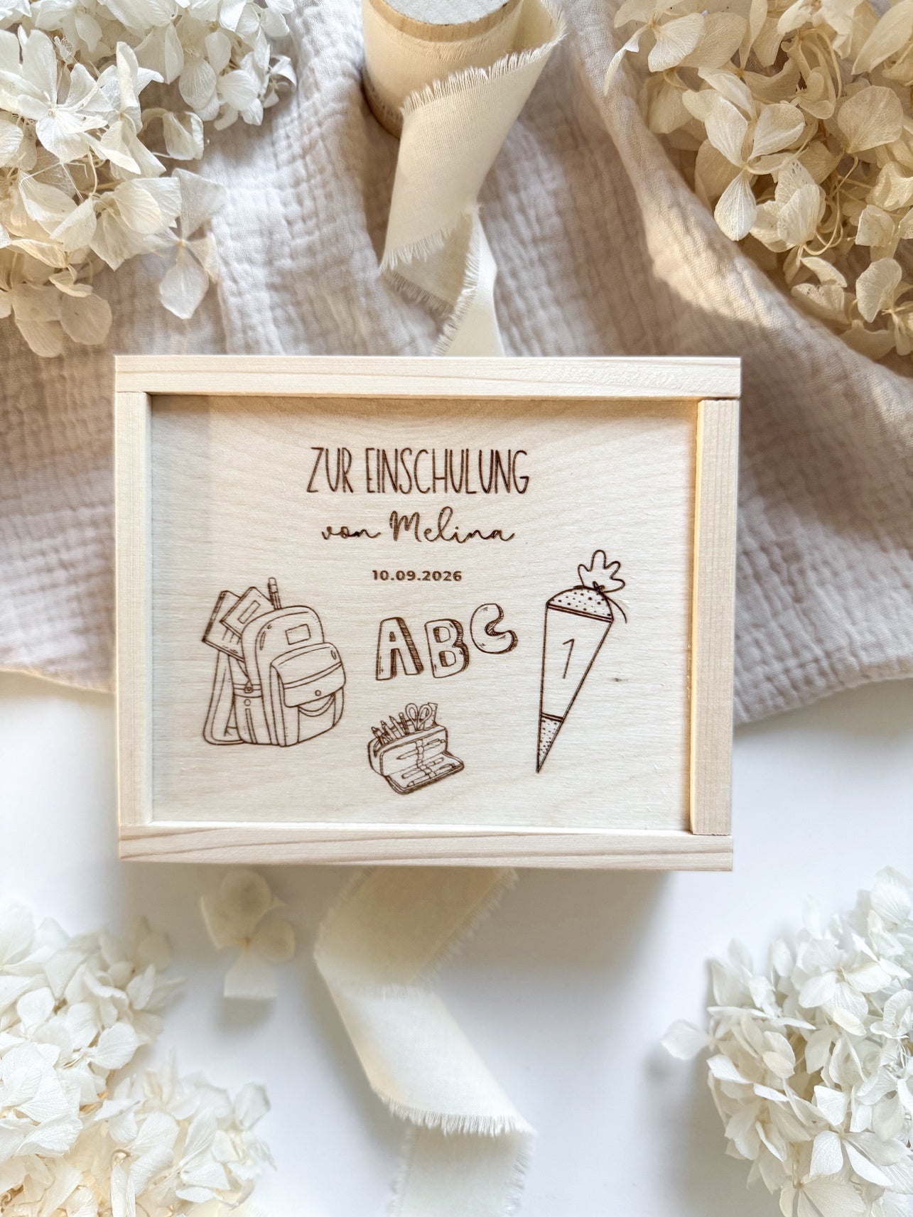 Personalisiertes Geldgeschenk aus Holz zur Einschulung