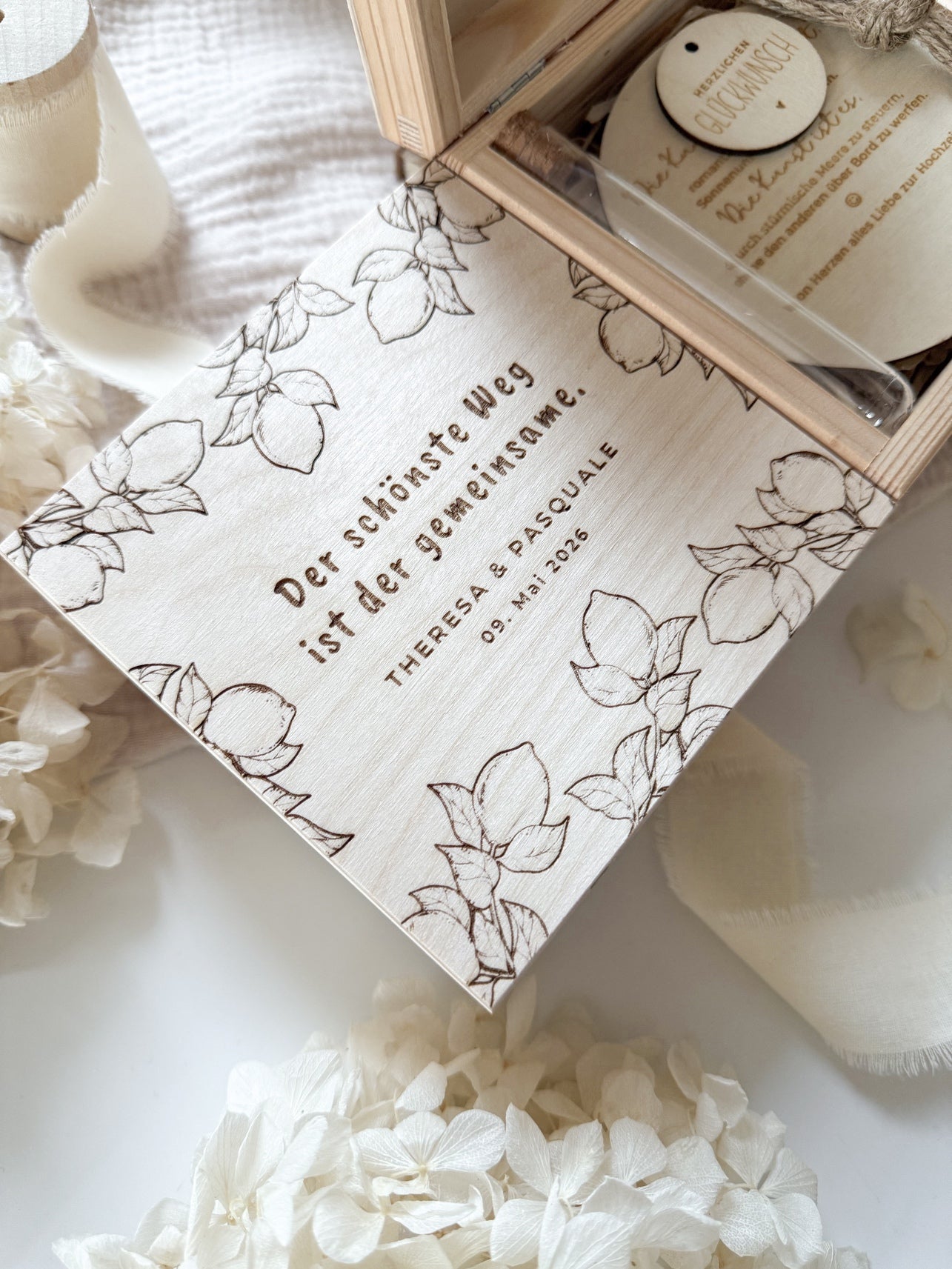 Personalisiertes Geldgeschenk aus Holz zur Hochzeit | Zitronen