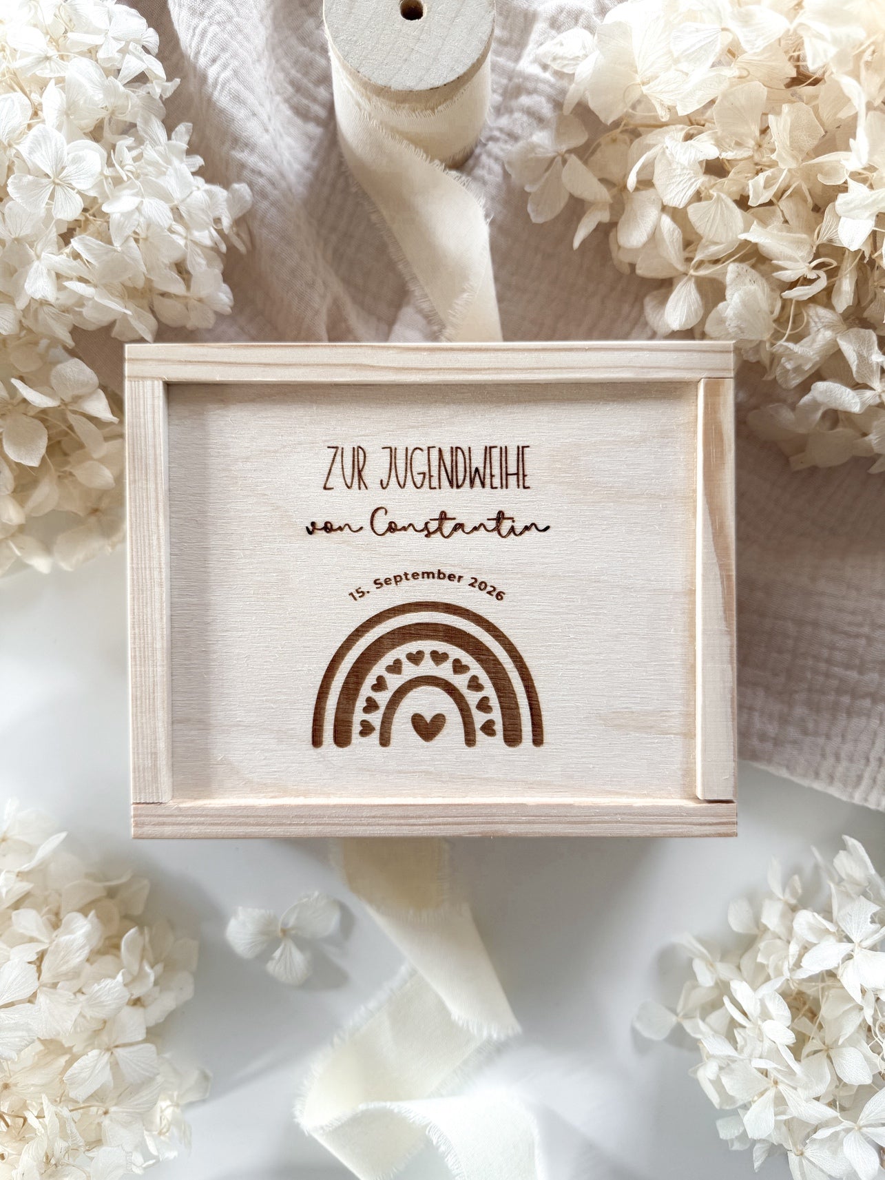 Personalisiertes Geldgeschenk aus Holz zur Jugendweihe | Regenbogen