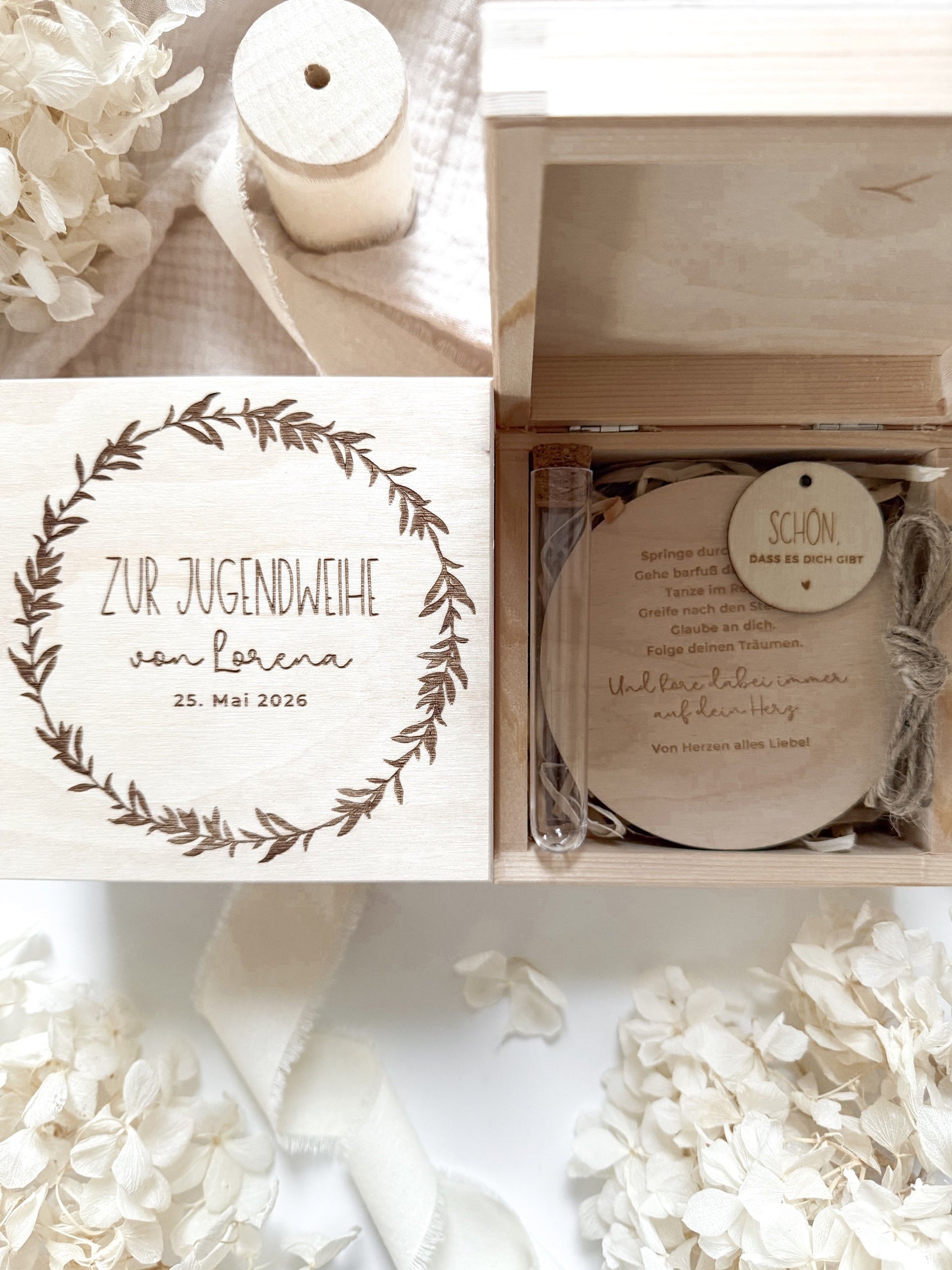 Personalisiertes Geldgeschenk aus Holz zur Jugendweihe | Kranz