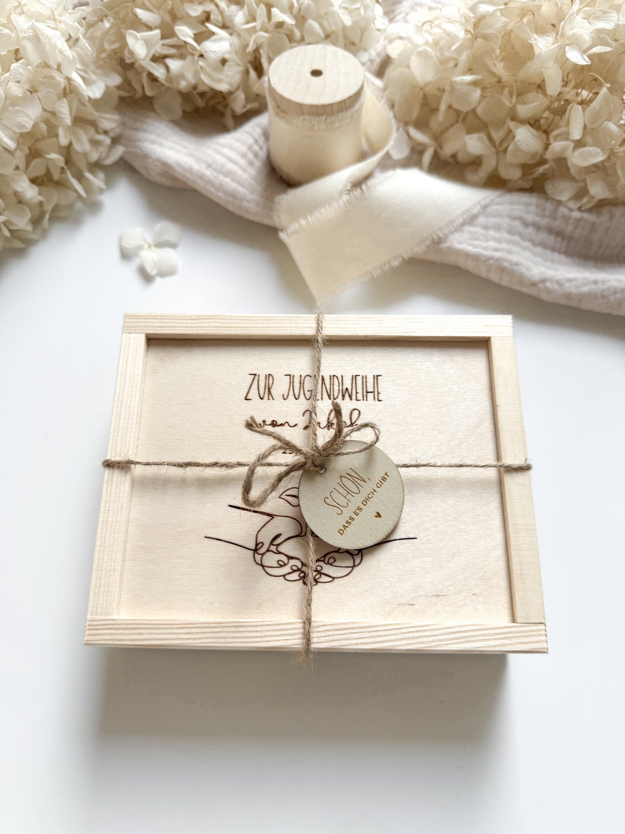 Personalisiertes Geldgeschenk aus Holz zur Jugendweihe | Pflanze