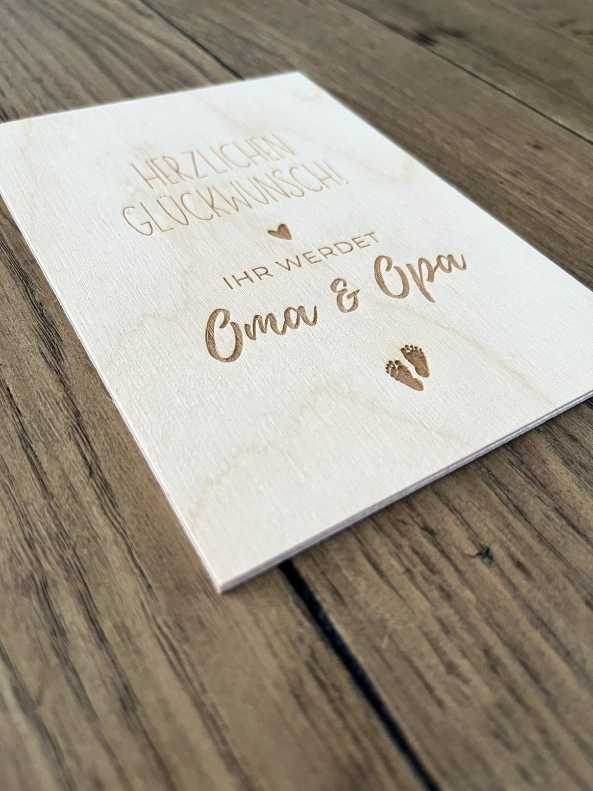 Geschenkschachtel mit Holzkarte zur Schwangerschaftsverkündung | Babyfüße