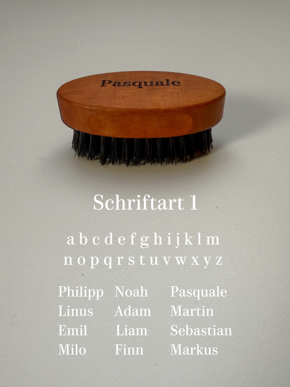 Personalisierte Bart Geschenkbox mit gravierter Bartbürste & Proraso Bartöl | Bartpflegeset