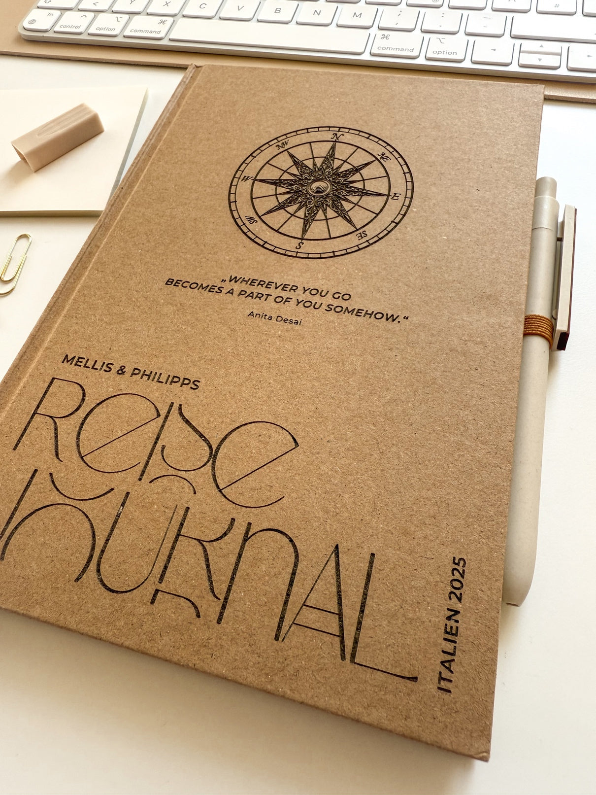 Personalisiertes Reise-Notizbuch mit Kompass-Motiv | Notizbuch (A5) mit Gravur und Stift