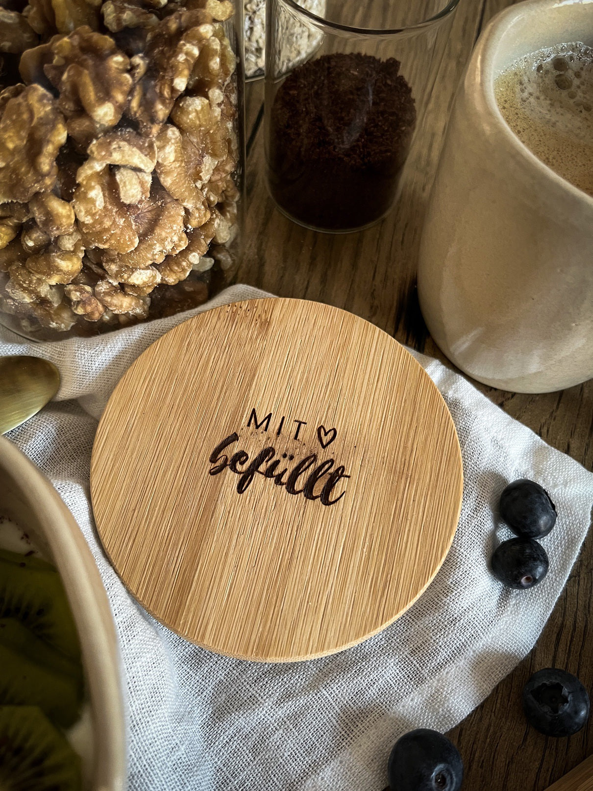Vorratsglas mit Holzdeckel graviert | Mit Liebe befüllt
