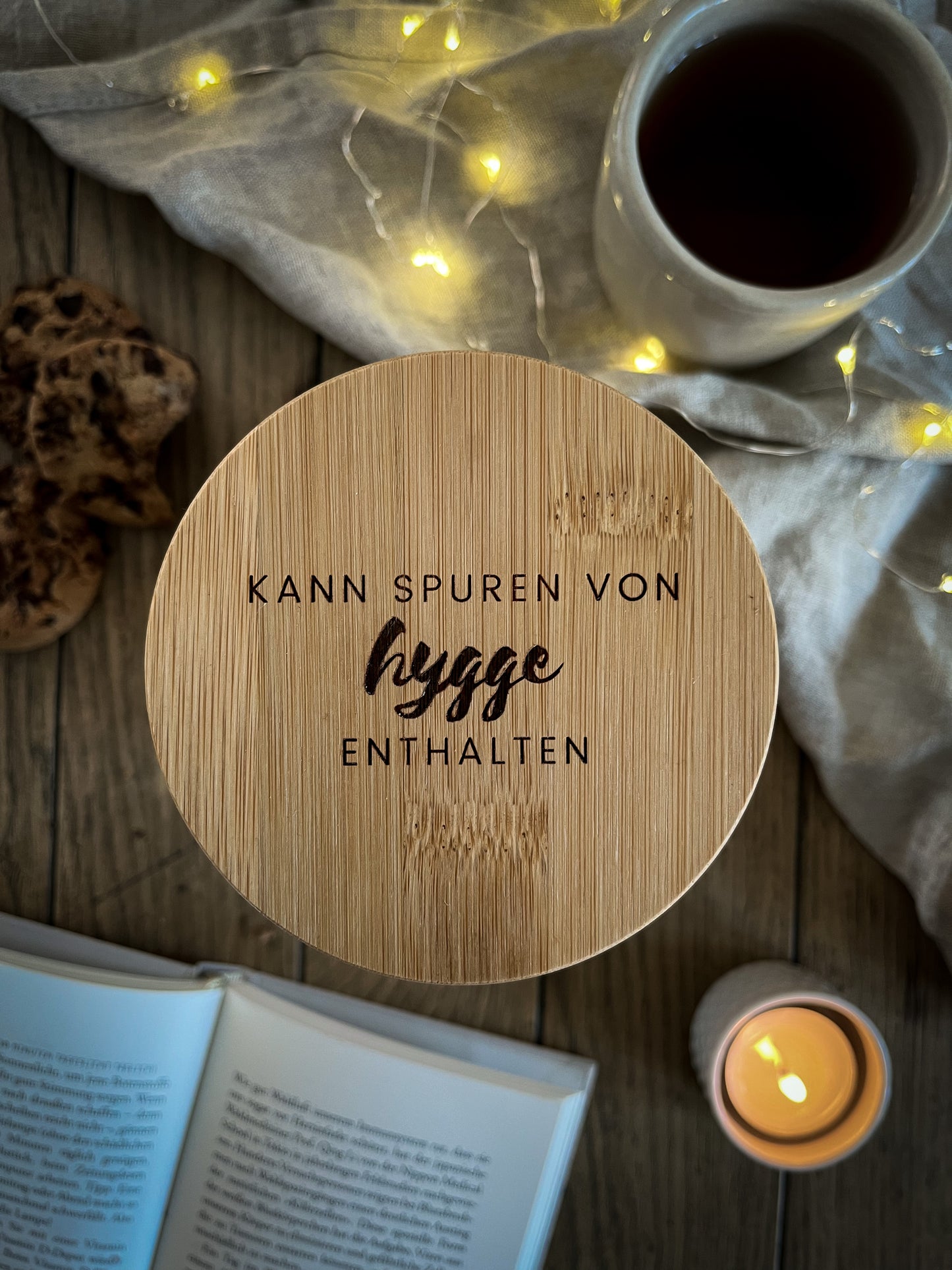 Vorratsglas mit Holzdeckel graviert | Kann Spuren von Hygge enthalten
