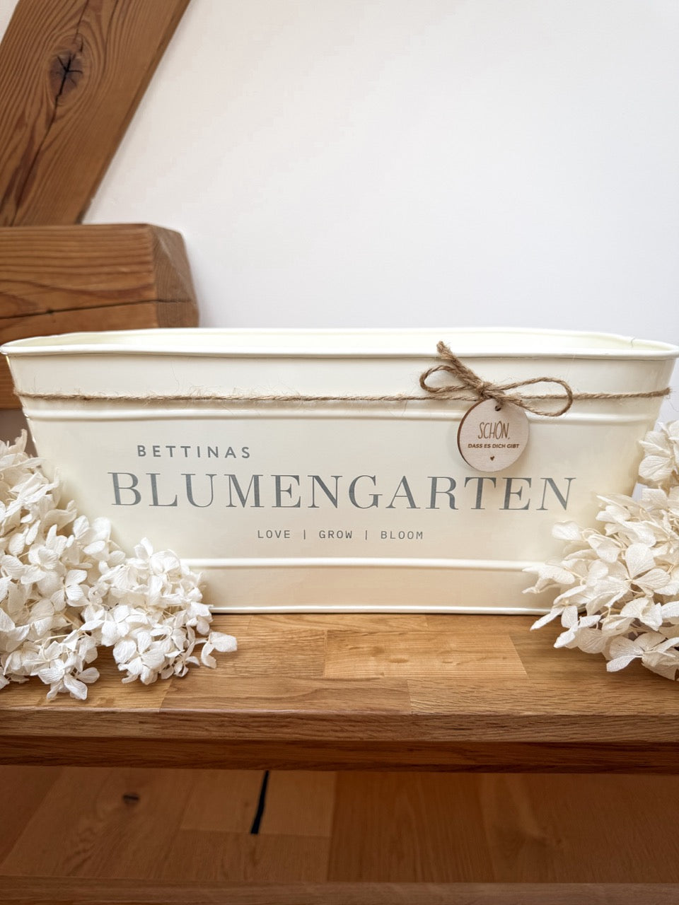 Personalisierter Metall-Blumenkasten "Blumengarten" | Gravur "Love Grow Bloom" | Geschenk für Mama & Oma
