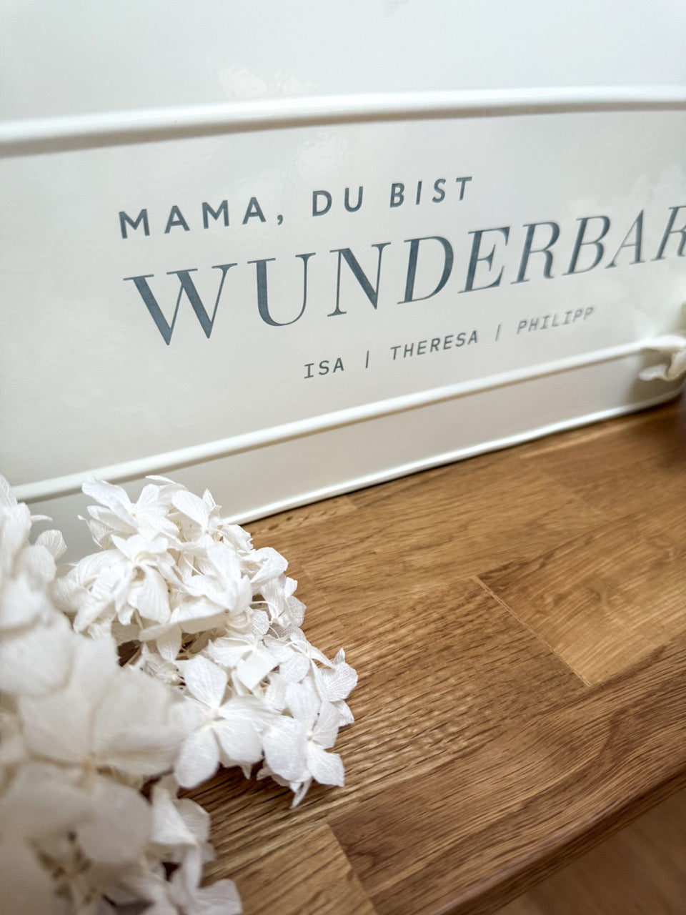 Personalisierter Metall-Blumenkasten für Mama | Gravur "Wunderbar" | Geschenk zum Muttertag & Geburtstag
