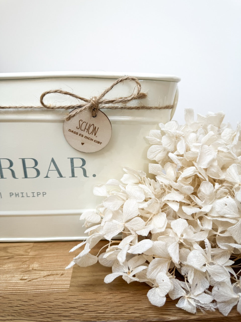 Personalisierter Metall-Blumenkasten für Mama | Gravur "Wunderbar" | Geschenk zum Muttertag & Geburtstag