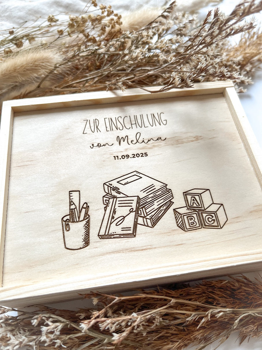 Personalisiertes Geldgeschenk aus Holz zur Einschulung | Bücher