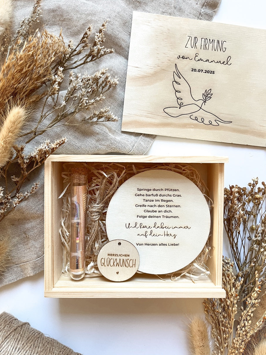 Personalisiertes Geldgeschenk aus Holz zur Firmung | Taube