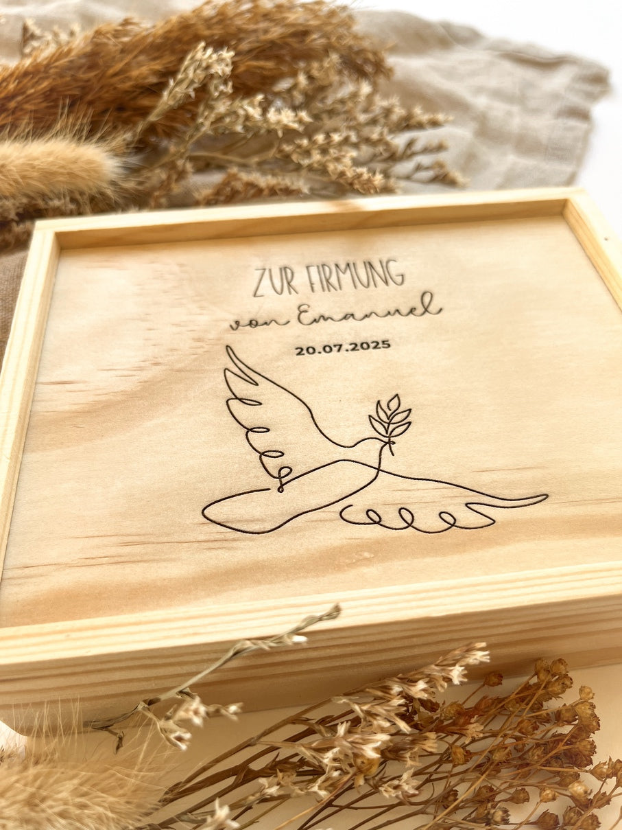 Personalisiertes Geldgeschenk aus Holz zur Firmung | Taube