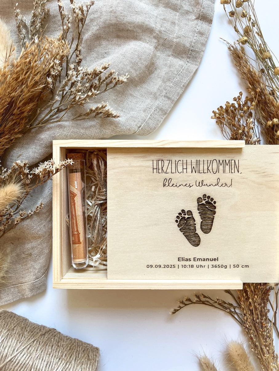 Geldgeschenk Geburt personalisiert - Geschenk zur Geburt - Erinnerungsbox Geburt Name Datum