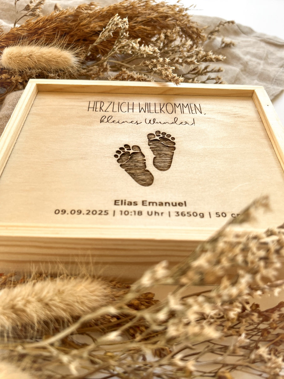 Geldgeschenk Geburt personalisiert - Geschenk zur Geburt - Erinnerungsbox Geburt Name Datum