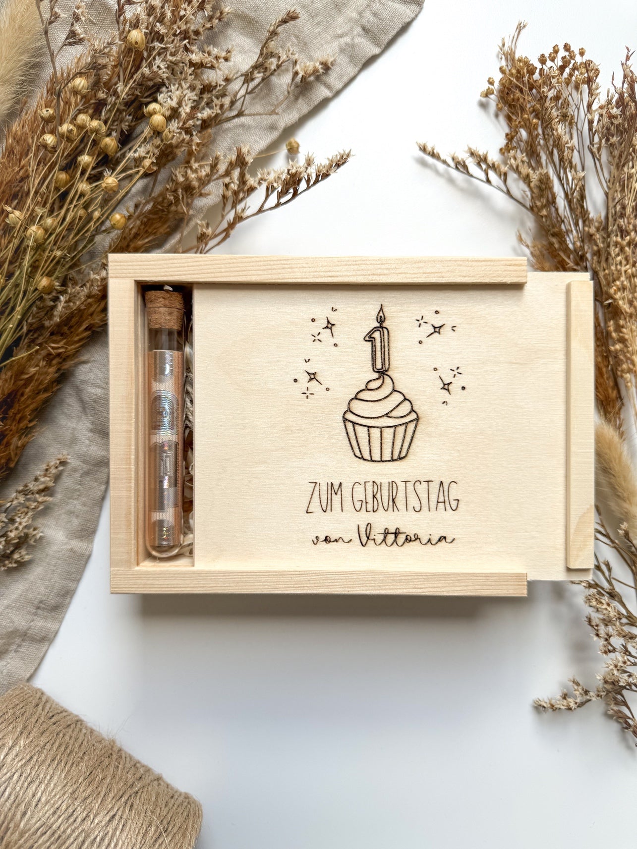 Personalisiertes Geldgeschenk Gravur & Namen zum 1. Geburtstag aus Holz