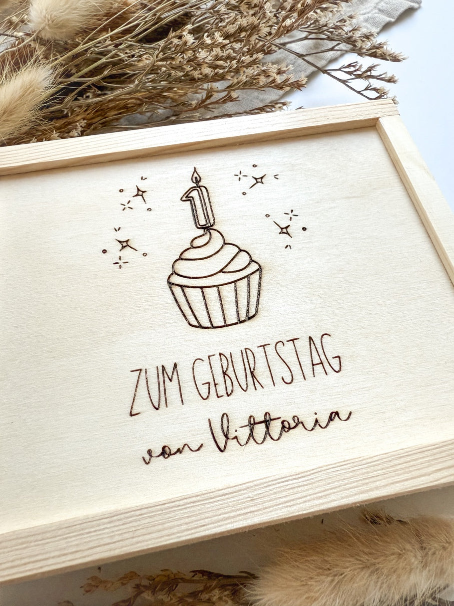Personalisiertes Geldgeschenk Gravur & Namen zum 1. Geburtstag aus Holz