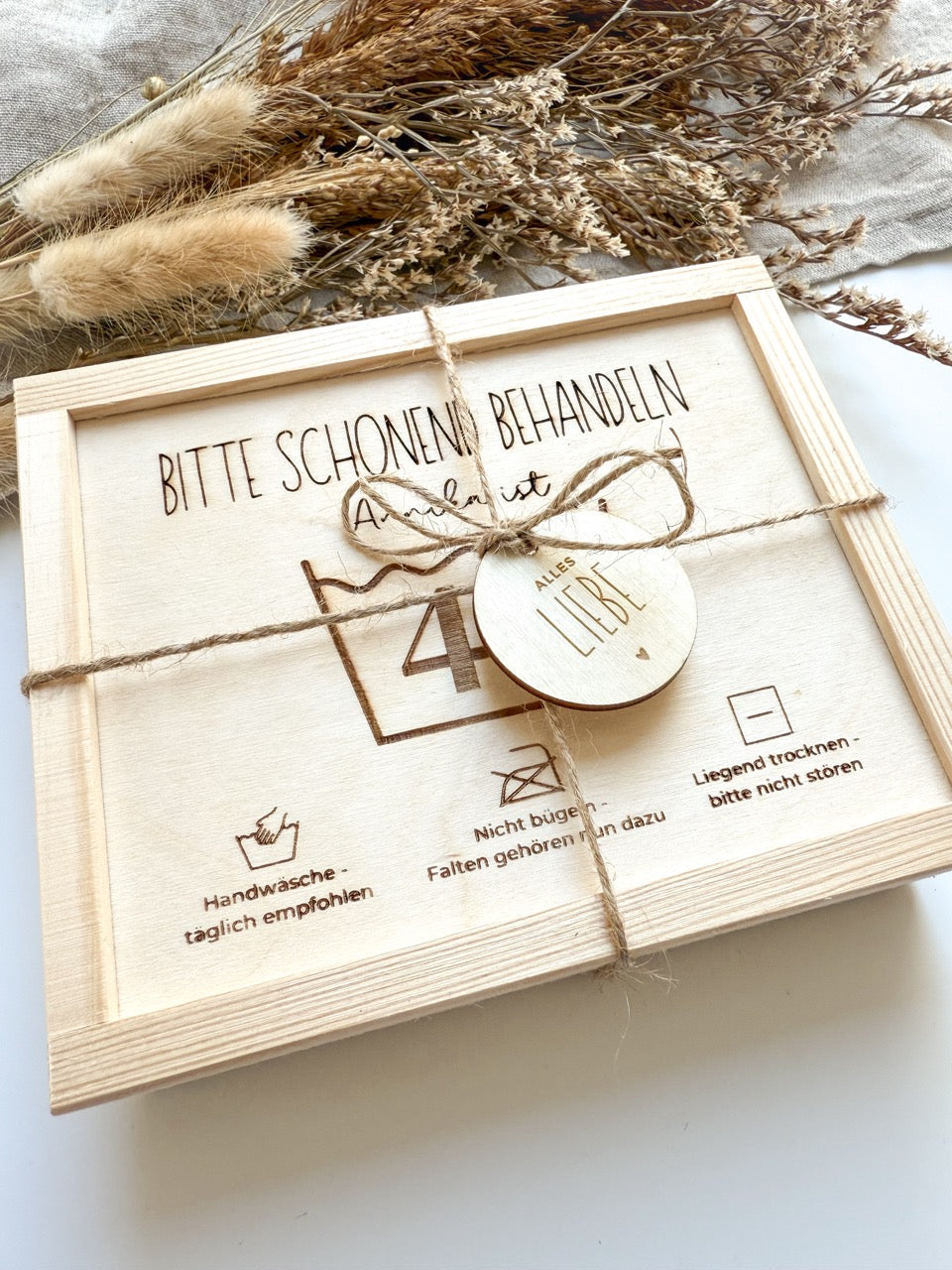 Personalisiertes Geldgeschenk mit Gravur und Namen zum 40. Geburtstag aus Holz