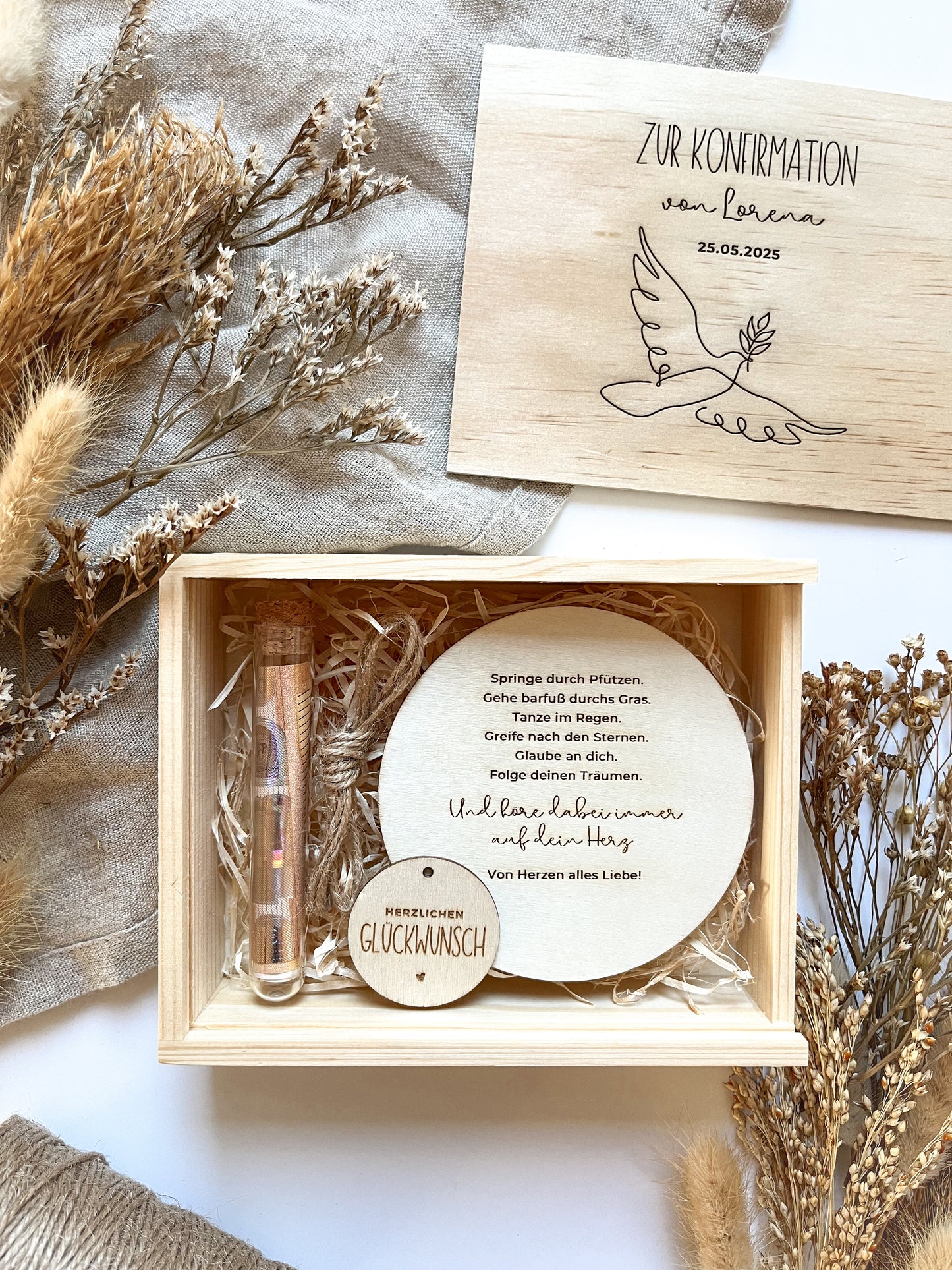 Personalisiertes Geldgeschenk aus Holz zur Konfirmation | Taube