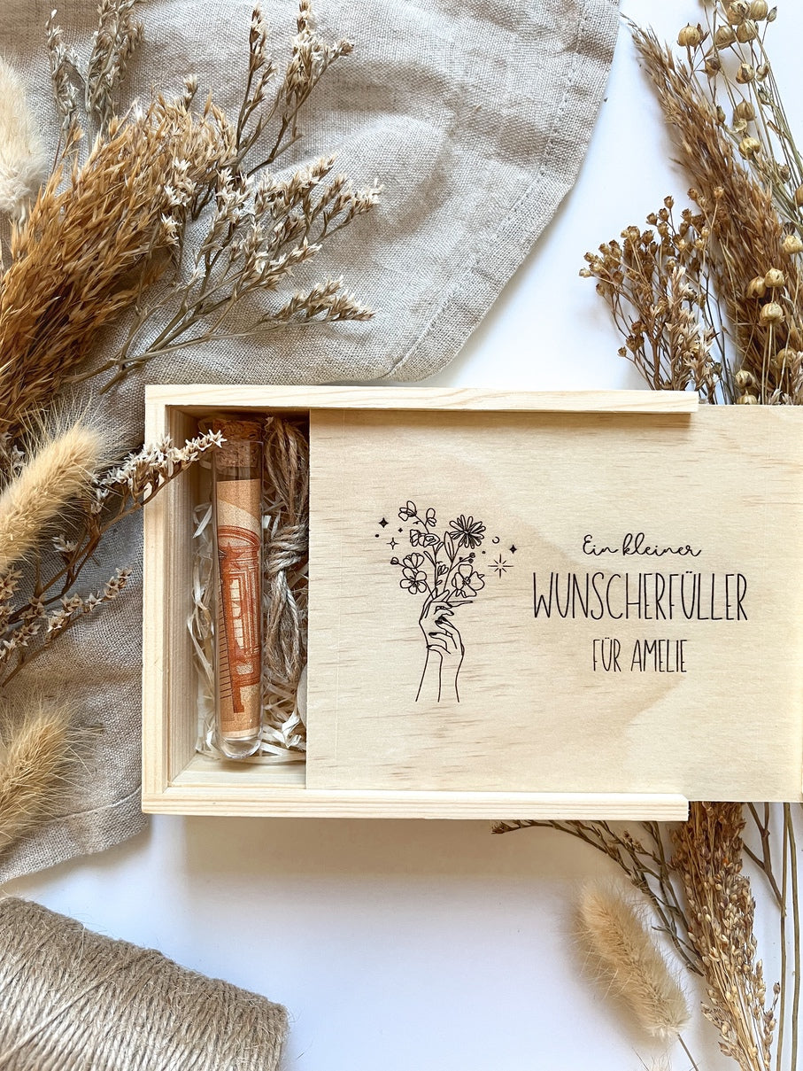Personalisiertes Geldgeschenk zum Geburtstag aus Holz | Geschenk für die beste Freundin