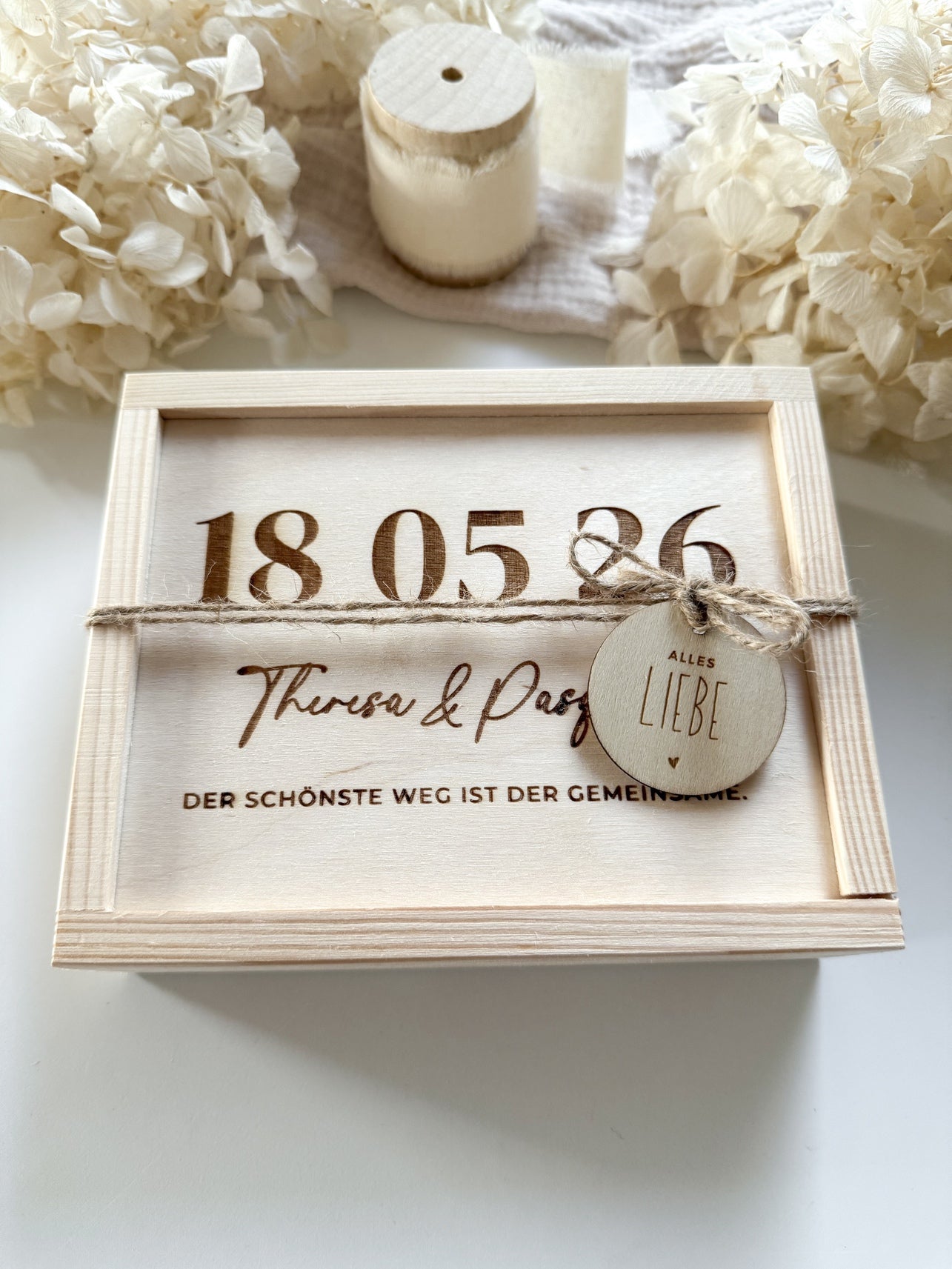 Personalisiertes Geldgeschenk aus Holz zur Hochzeit | Datum