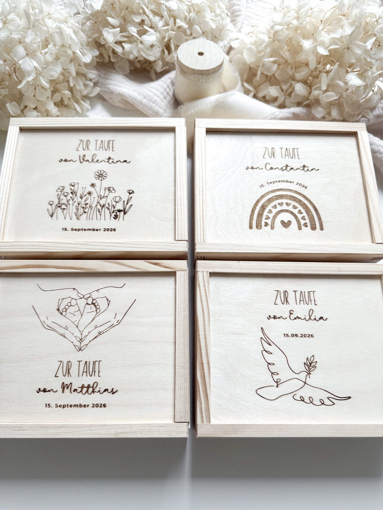 Personalisiertes Geldgeschenk aus Holz zur Taufe | Regenbogen