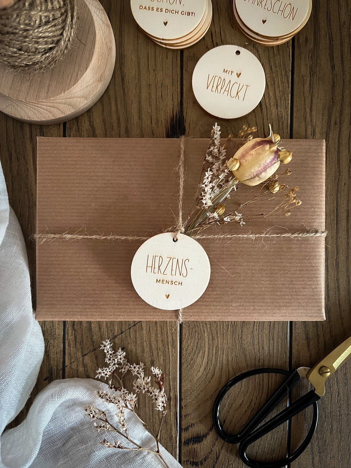 Gravierte Geschenkanhänger mit verschiedenen Motiven | 5er-Set