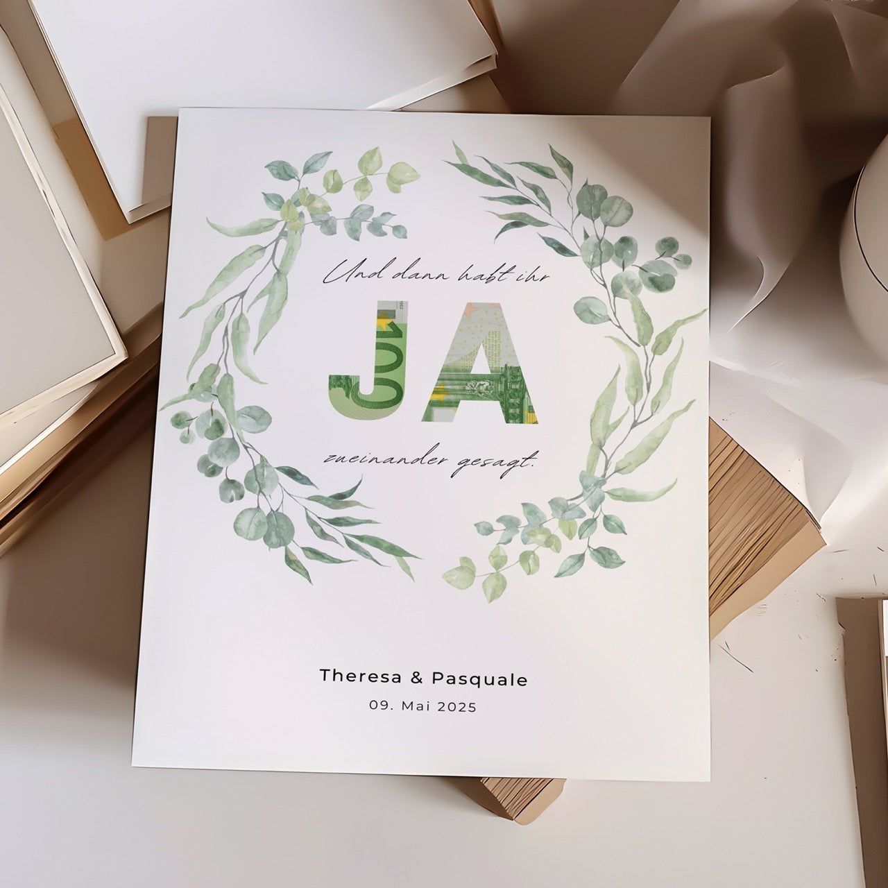 Personalisiertes Geldgeschenk zur Hochzeit mit Greenery-Eukalyptus-Kranz und JA-Ausschnitt für Geldscheine, digitale Druckvorlage.