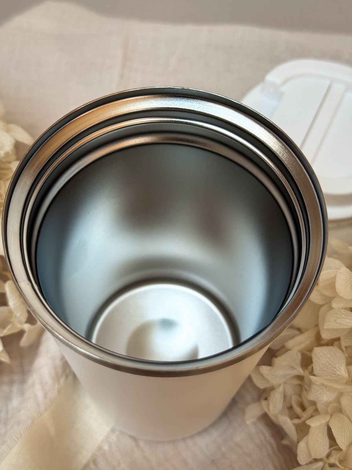 Personalisierter Thermobecher mit Namen | Geburtsblume