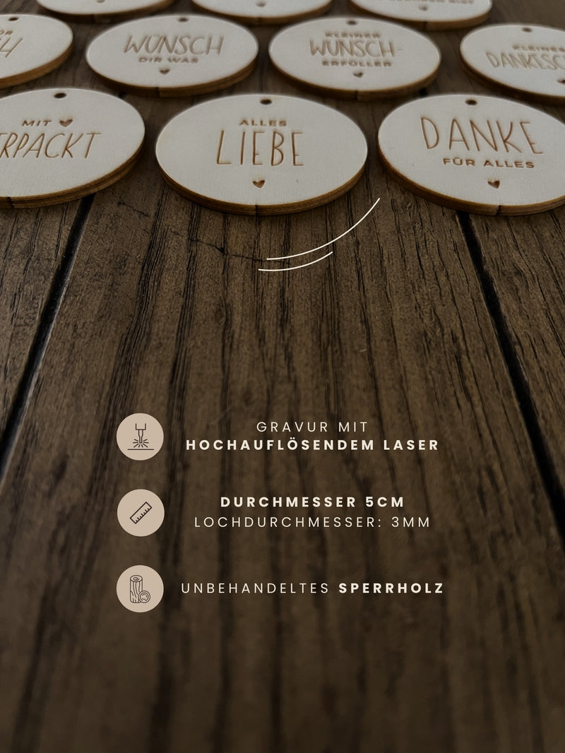 Gravierte Geschenkanhänger mit verschiedenen Motiven | 5er-Set