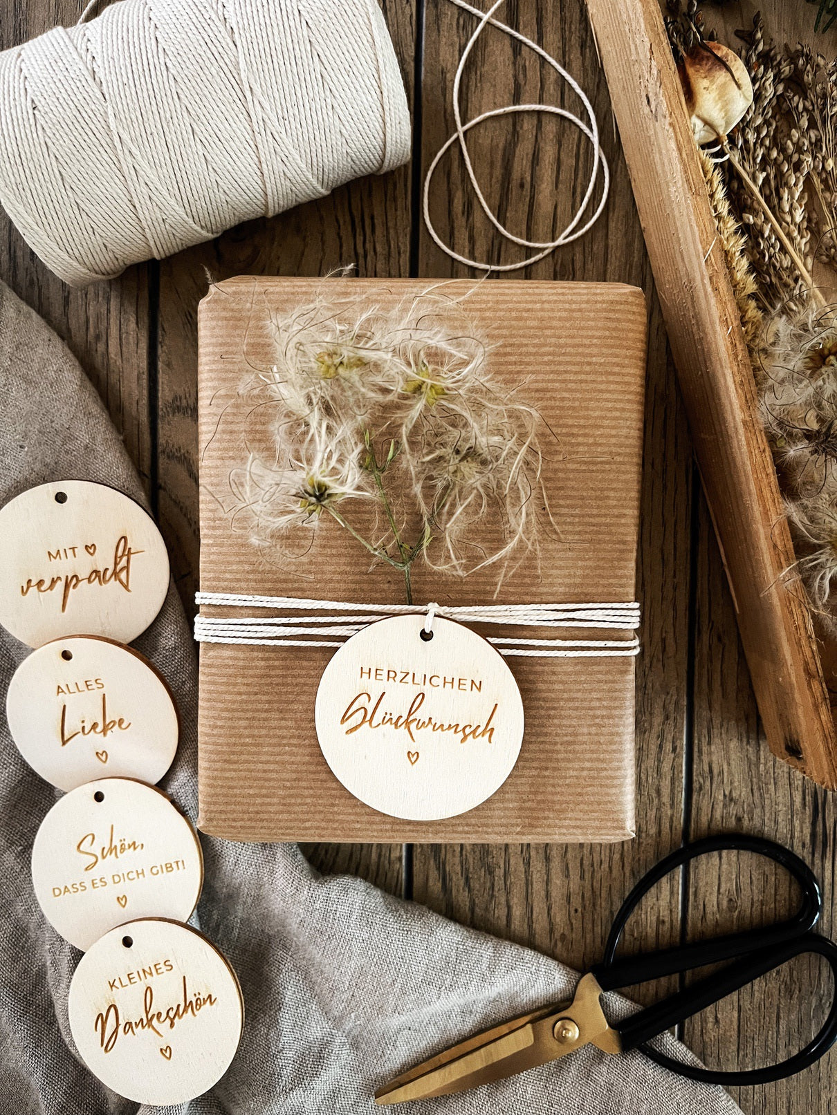 Geschenkanhänger | Holzanhänger 5er-Set mit verschiedenen Motiven