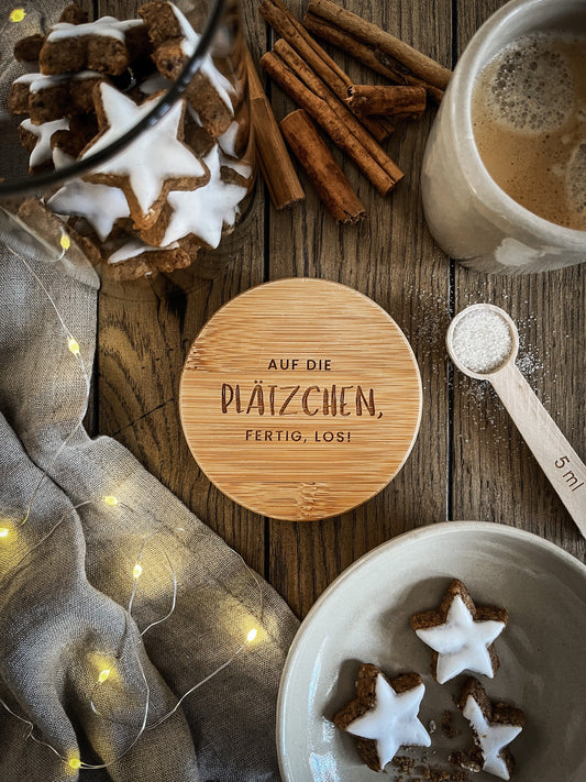 Vorratsglas mit Holzdeckel graviert | Auf die Plätzchen, fertig, los!